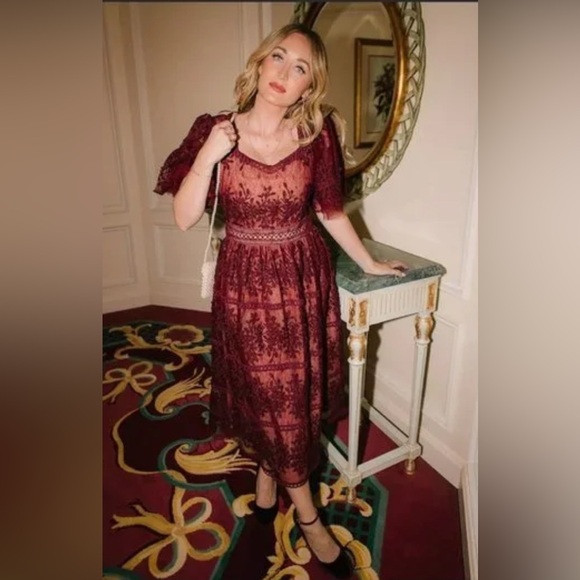 Ivy City Co “Venice” Dress - Picture 1 of 6